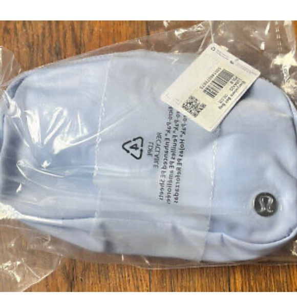 NWT - Lavender Lululemon Belt Bag - Picture 3 of 3